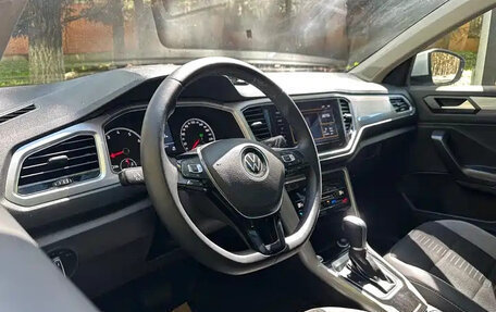 Volkswagen T-Roc I, 2022 год, 1 100 666 рублей, 14 фотография