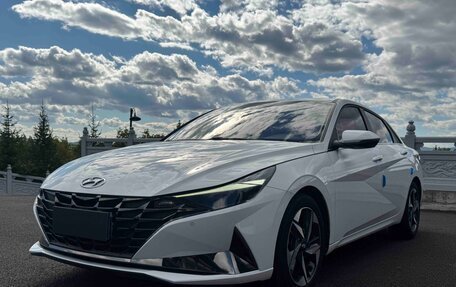 Hyundai Elantra, 2022 год, 1 390 000 рублей, 1 фотография