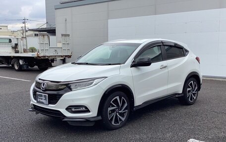 Honda Vezel, 2021 год, 1 610 000 рублей, 3 фотография