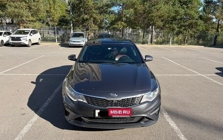 KIA Optima IV, 2018 год, 1 400 000 рублей, 11 фотография