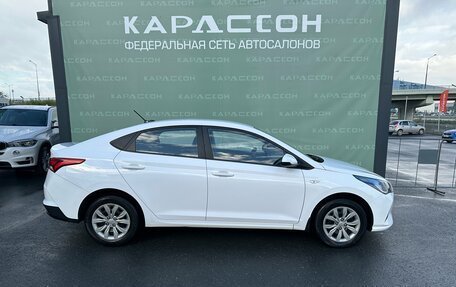 Hyundai Solaris II рестайлинг, 2022 год, 1 665 000 рублей, 4 фотография