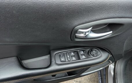 Jeep Compass II, 2017 год, 1 760 000 рублей, 13 фотография