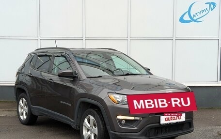 Jeep Compass II, 2017 год, 1 760 000 рублей, 3 фотография