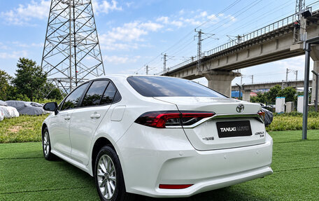 Toyota Corolla, 2023 год, 1 500 001 рублей, 4 фотография