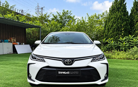 Toyota Corolla, 2023 год, 1 500 001 рублей, 2 фотография