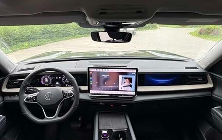 Volkswagen Teramont, 2025 год, 5 370 000 рублей, 4 фотография