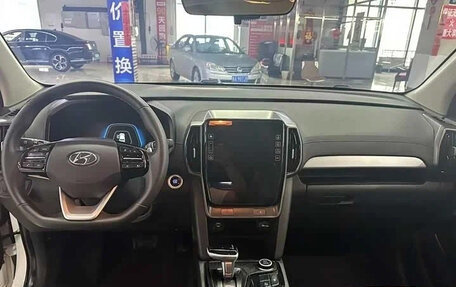 Hyundai ix35, 2022 год, 1 295 000 рублей, 7 фотография