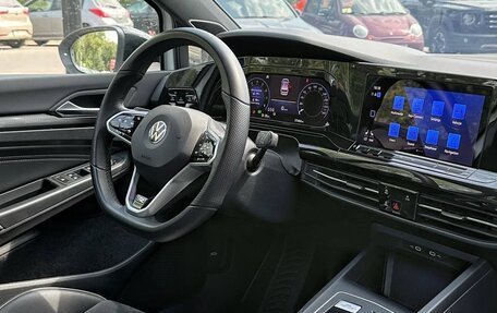 Volkswagen Golf VIII, 2022 год, 2 180 000 рублей, 7 фотография