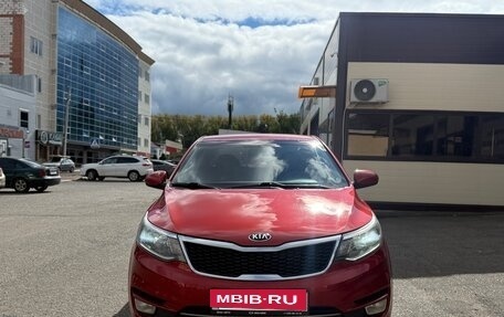 KIA Rio III рестайлинг, 2016 год, 890 000 рублей, 3 фотография