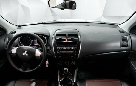 Mitsubishi ASX I рестайлинг, 2012 год, 969 000 рублей, 11 фотография