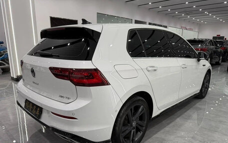 Volkswagen Golf VIII, 2023 год, 1 545 000 рублей, 4 фотография