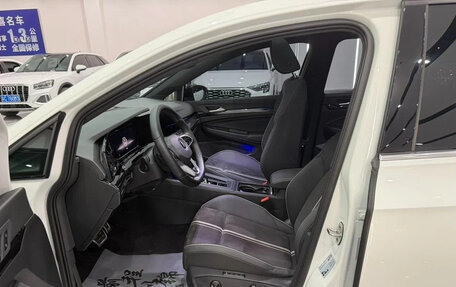 Volkswagen Golf VIII, 2023 год, 1 545 000 рублей, 6 фотография