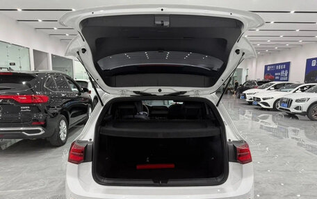 Volkswagen Golf VIII, 2023 год, 1 545 000 рублей, 5 фотография