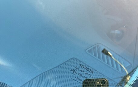 Toyota RAV4, 2021 год, 3 050 000 рублей, 12 фотография