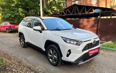 Toyota RAV4, 2021 год, 3 050 000 рублей, 1 фотография
