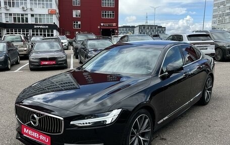 Volvo S90 II рестайлинг, 2020 год, 3 900 000 рублей, 1 фотография