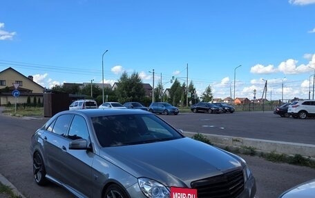 Mercedes-Benz E-Класс, 2011 год, 1 500 000 рублей, 1 фотография