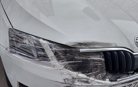 Skoda Octavia, 2019 год, 800 000 рублей, 3 фотография