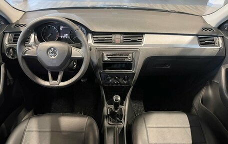 Skoda Rapid I, 2017 год, 995 000 рублей, 11 фотография