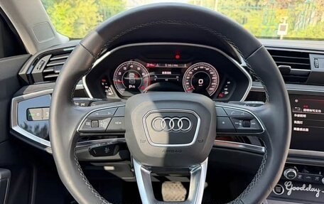 Audi Q3, 2022 год, 2 390 000 рублей, 15 фотография
