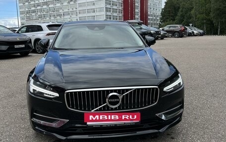 Volvo S90 II рестайлинг, 2020 год, 3 900 000 рублей, 4 фотография