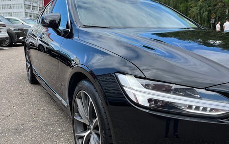 Volvo S90 II рестайлинг, 2020 год, 3 900 000 рублей, 8 фотография
