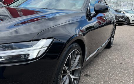 Volvo S90 II рестайлинг, 2020 год, 3 900 000 рублей, 17 фотография