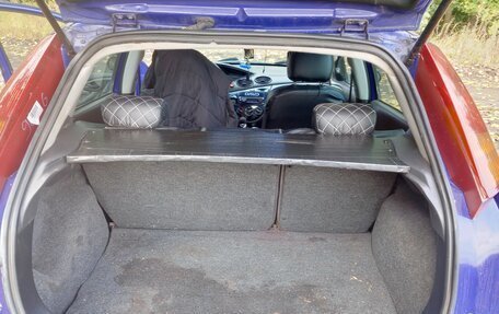 Ford Focus IV, 2000 год, 250 000 рублей, 10 фотография