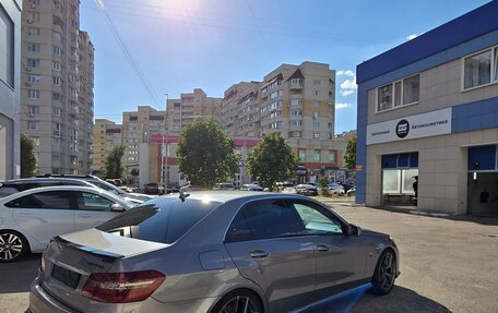 Mercedes-Benz E-Класс, 2011 год, 1 500 000 рублей, 4 фотография