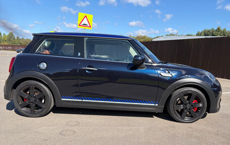 MINI Hatch, 2021 год, 3 350 000 рублей, 2 фотография