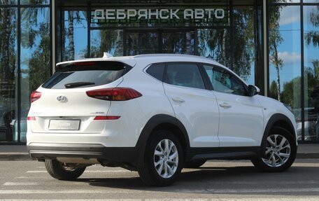 Hyundai Tucson III, 2019 год, 2 750 000 рублей, 3 фотография
