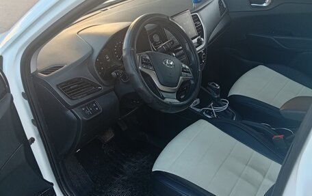 Hyundai Solaris II рестайлинг, 2020 год, 1 410 000 рублей, 7 фотография