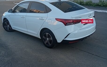 Hyundai Solaris II рестайлинг, 2020 год, 1 410 000 рублей, 6 фотография