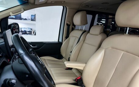 Hyundai Staria, 2022 год, 5 400 000 рублей, 14 фотография