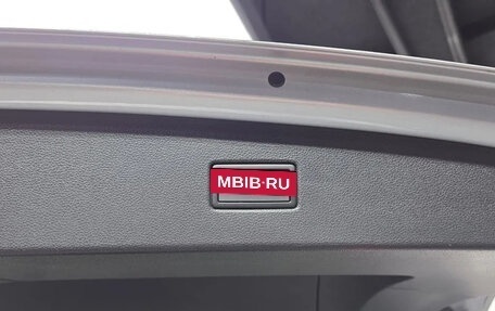 Volkswagen Tiguan II, 2022 год, 4 500 000 рублей, 19 фотография