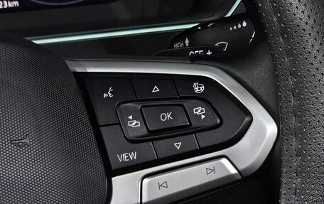 Volkswagen Tiguan II, 2023 год, 4 780 000 рублей, 25 фотография