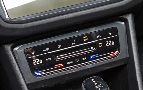 Volkswagen Tiguan II, 2023 год, 4 780 000 рублей, 30 фотография