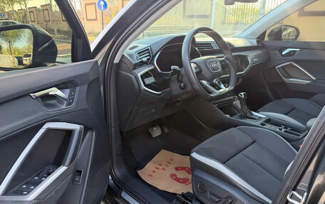 Audi Q3, 2023 год, 2 545 275 рублей, 10 фотография