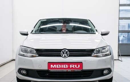 Volkswagen Jetta VI, 2012 год, 1 089 000 рублей, 5 фотография
