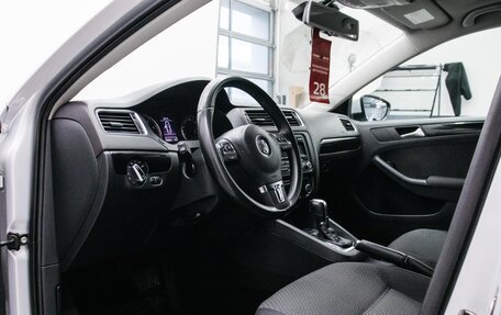 Volkswagen Jetta VI, 2012 год, 1 089 000 рублей, 17 фотография