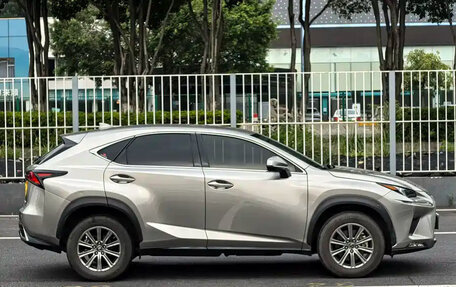 Lexus NX I, 2021 год, 2 500 000 рублей, 4 фотография