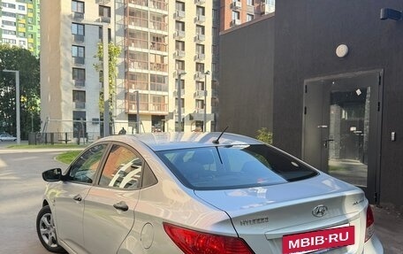 Hyundai Solaris II рестайлинг, 2014 год, 995 000 рублей, 15 фотография