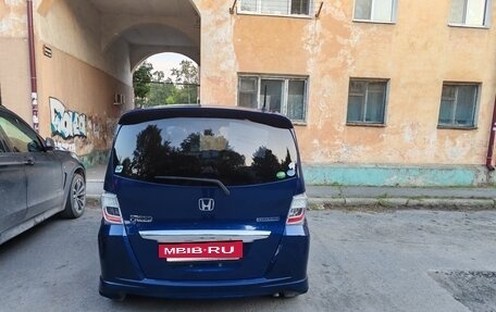 Honda Freed I, 2012 год, 750 000 рублей, 2 фотография