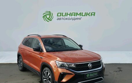 Volkswagen Taos, 2021 год, 2 430 000 рублей, 3 фотография