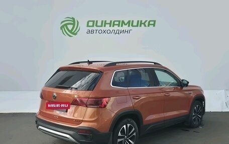 Volkswagen Taos, 2021 год, 2 430 000 рублей, 5 фотография