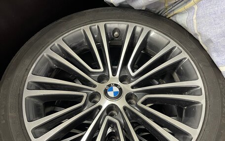 BMW 5 серия, 2017 год, 3 200 000 рублей, 2 фотография