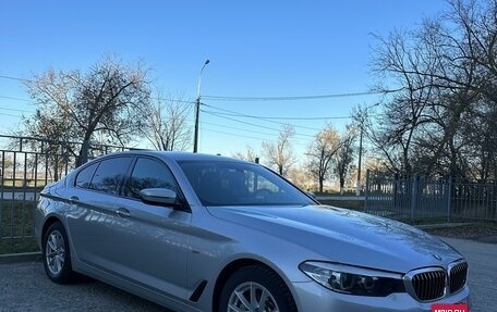 BMW 5 серия, 2017 год, 3 200 000 рублей, 3 фотография