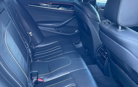 BMW 5 серия, 2017 год, 3 200 000 рублей, 24 фотография
