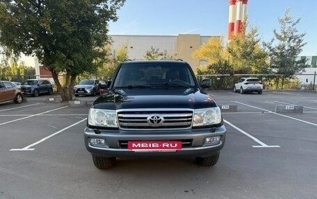 Toyota Land Cruiser 100 рестайлинг 2, 2006 год, 4 500 000 рублей, 2 фотография