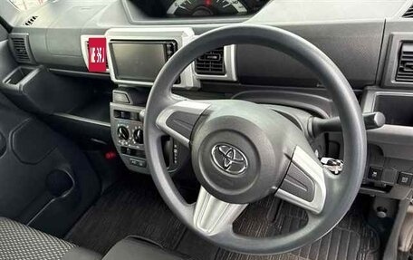 Toyota Pixis Mega, 2015 год, 60 000 рублей, 7 фотография